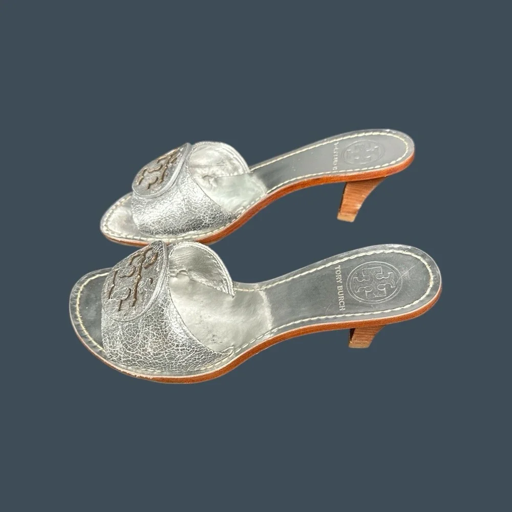 Tory Burch Miller Sandals Womens 6.5M Metallic Silver Open Toe Wooden KittenHeel